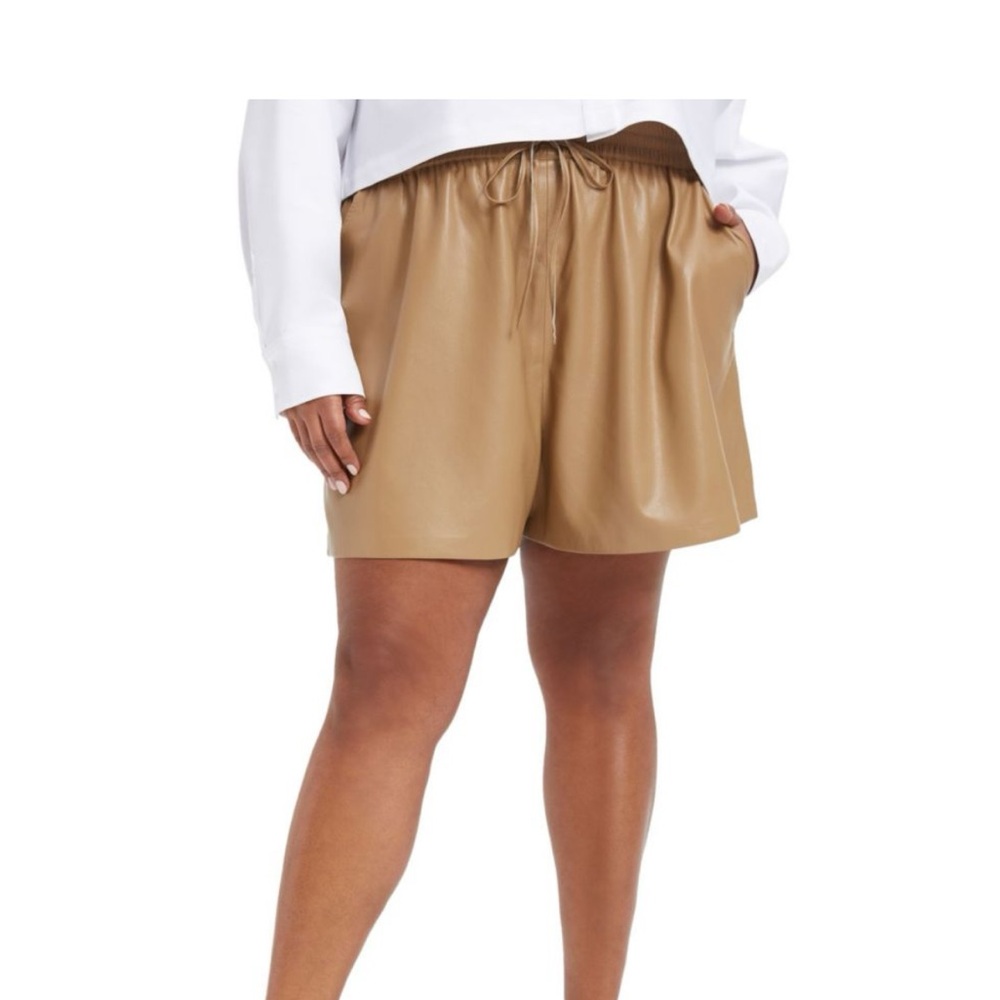 Good American Tan High Waist Luxe Faux Leather Shorts - Picture 2 of 5